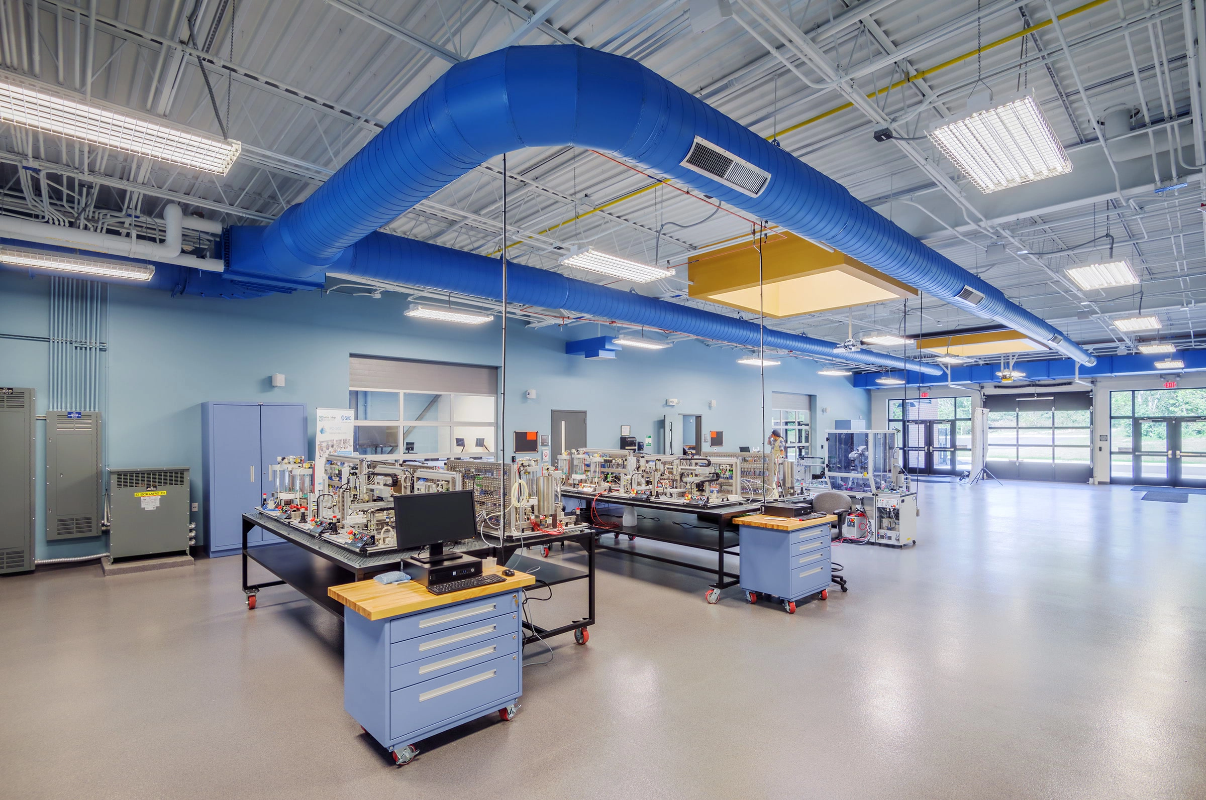 GastonCollegeCenterforAdvManufacturingClearSkyIntegratedLab1-scaled